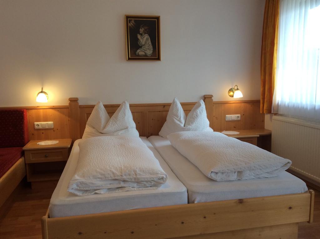 Klammer Gabi Obertilliach Szoba fotó